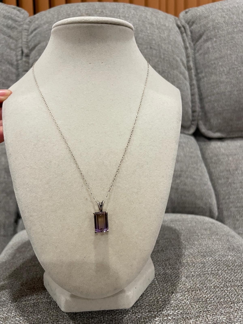 Elegant Two-Tone Amethyst Pendant Necklace - Women Jewelry